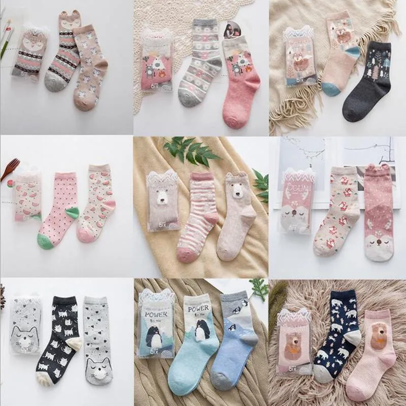 2Pairs Per Lot Winter Autumn Women's Cotton Funny Cartoon Pattern Socks