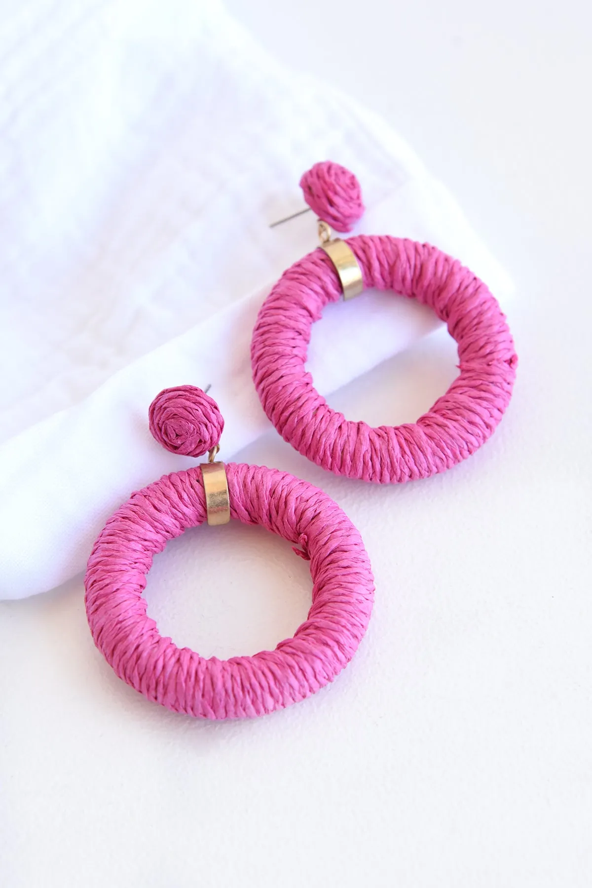 PINK STRAW HOOP EARRINGS