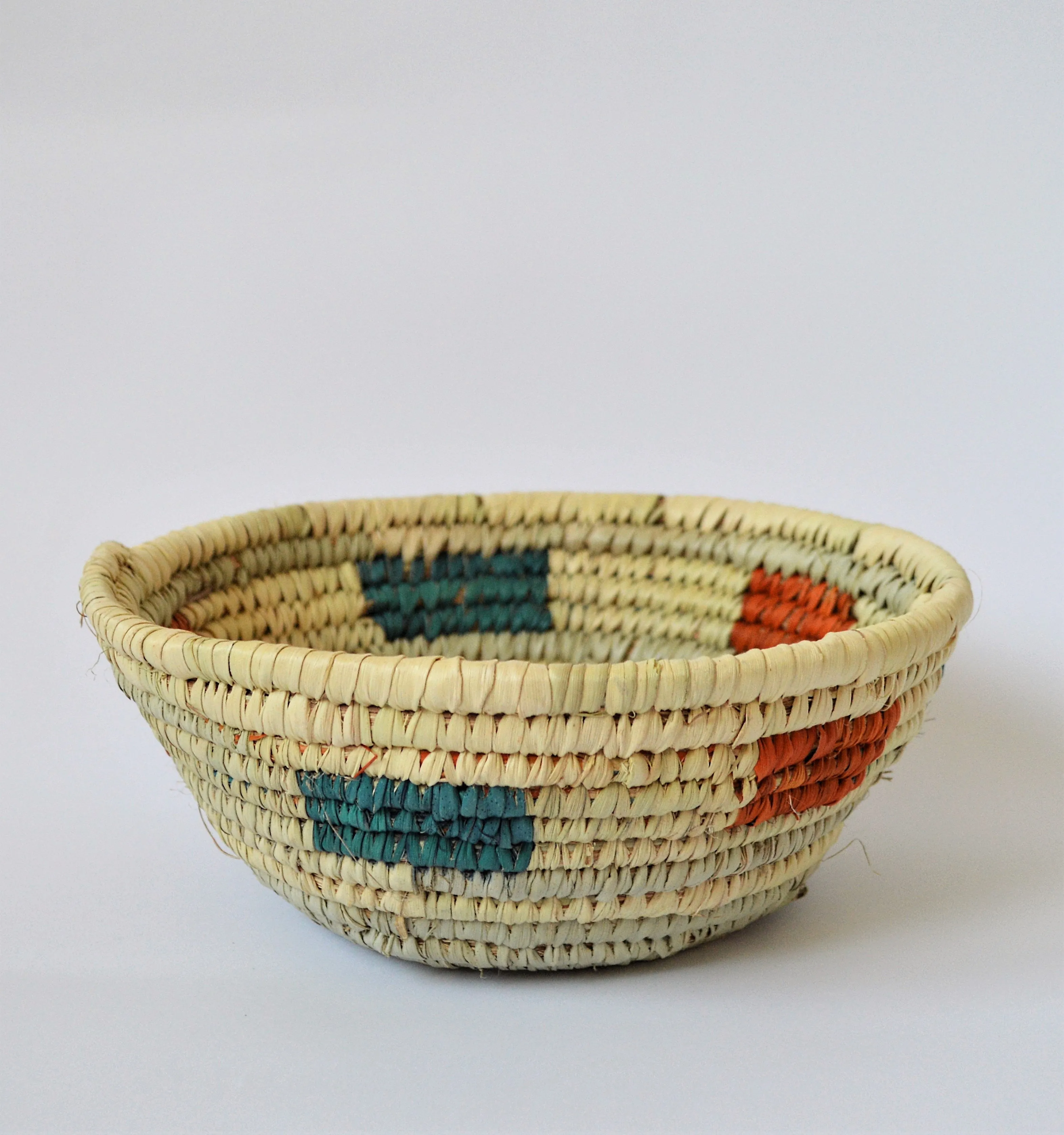 Simple straw bowl, Decor bowl