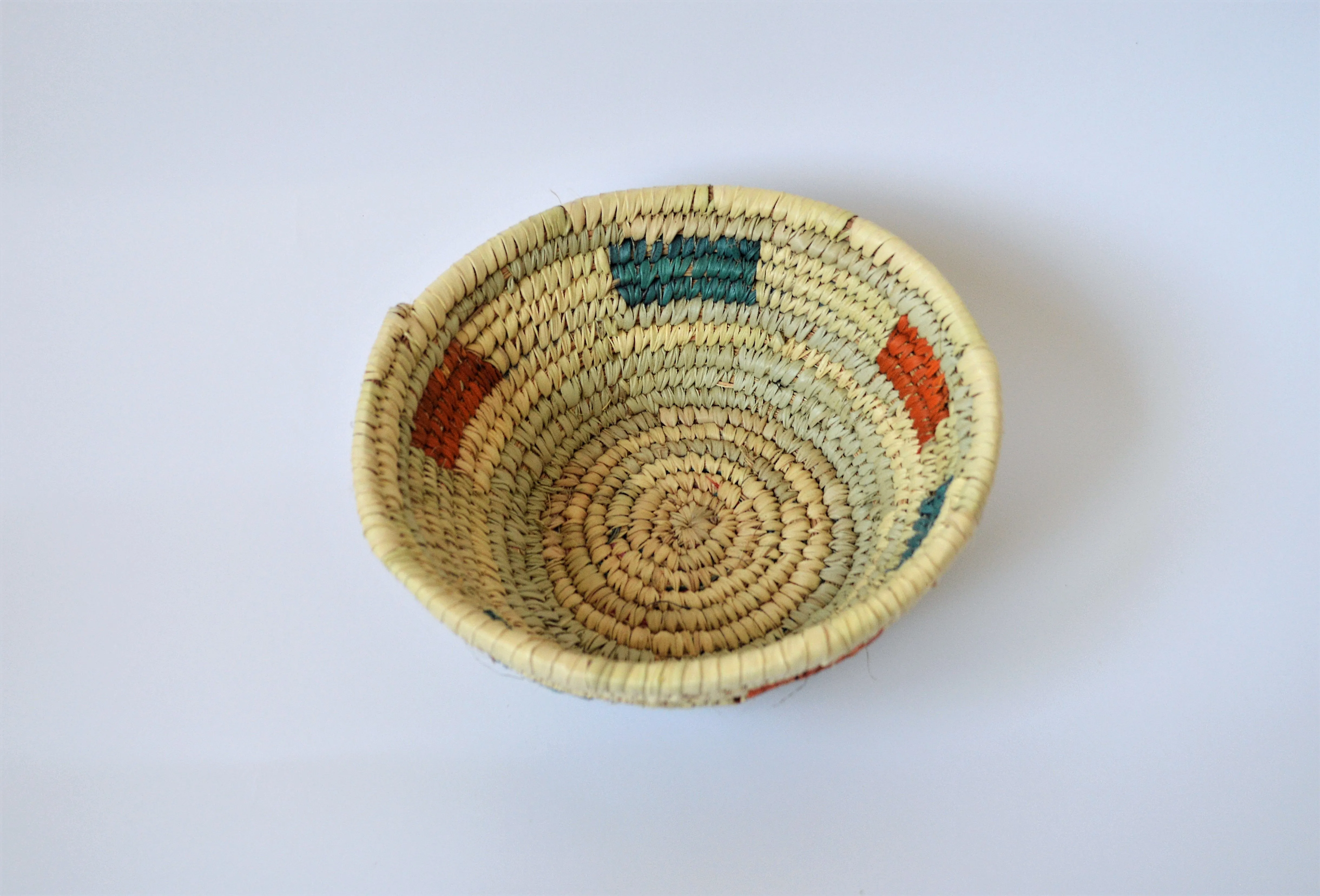 Simple straw bowl, Decor bowl